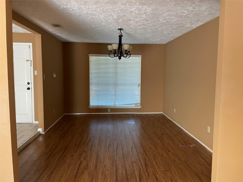 1314 Oak Hollow Drive - Photo 1