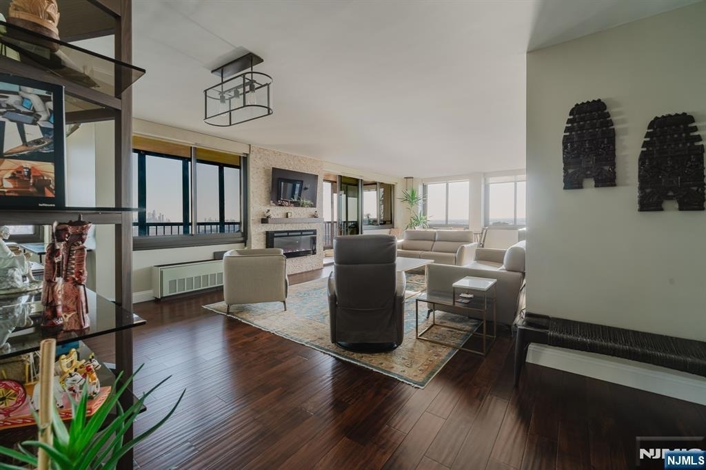 200 Winston - Photo 2