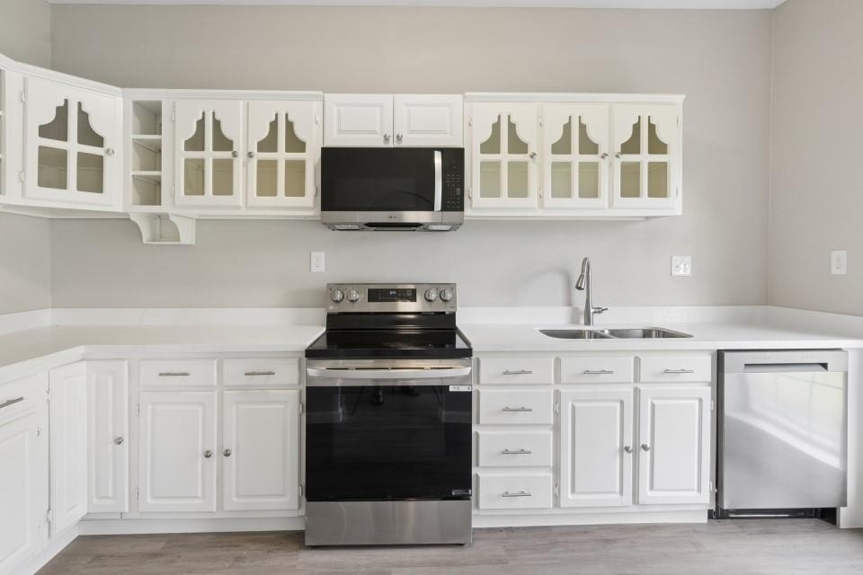 638 Kelly Lane - Photo 8