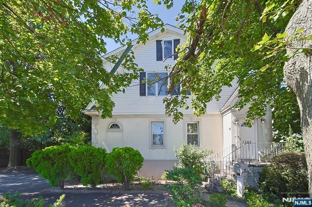 1585 Bergen - Photo 1