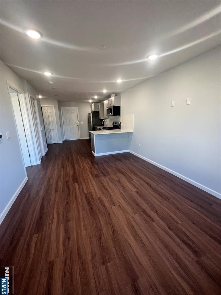 48 Spruce - Photo 3