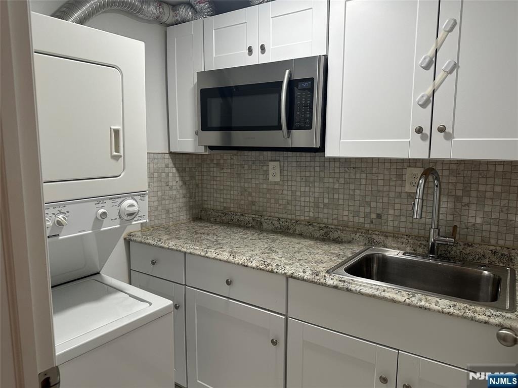 18 E Washington - Photo 29