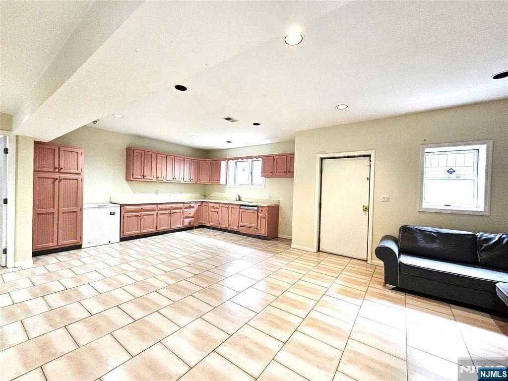 39 Norman - Photo 16