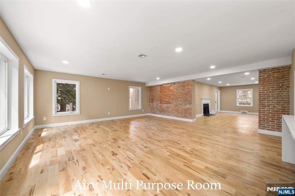 572 Ridgeland - Photo 5
