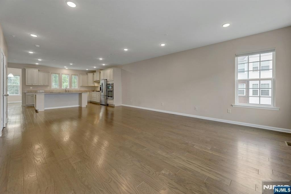704 Cottonwood - Photo 5