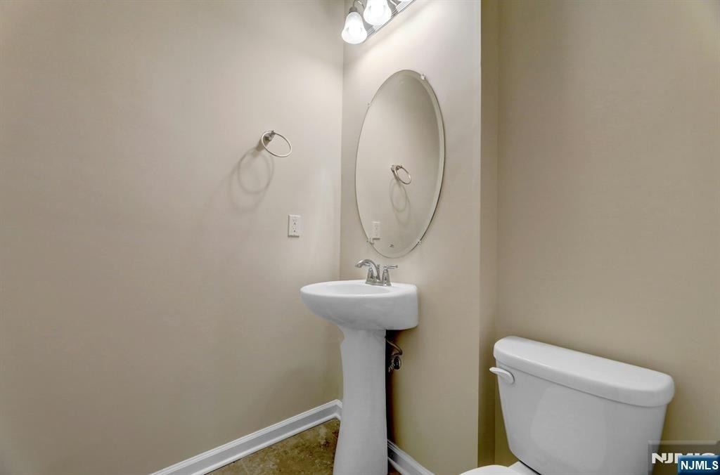 704 Cottonwood - Photo 39