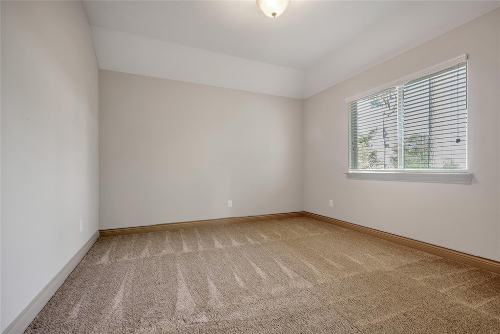 40515 Manor Drive - Photo 22
