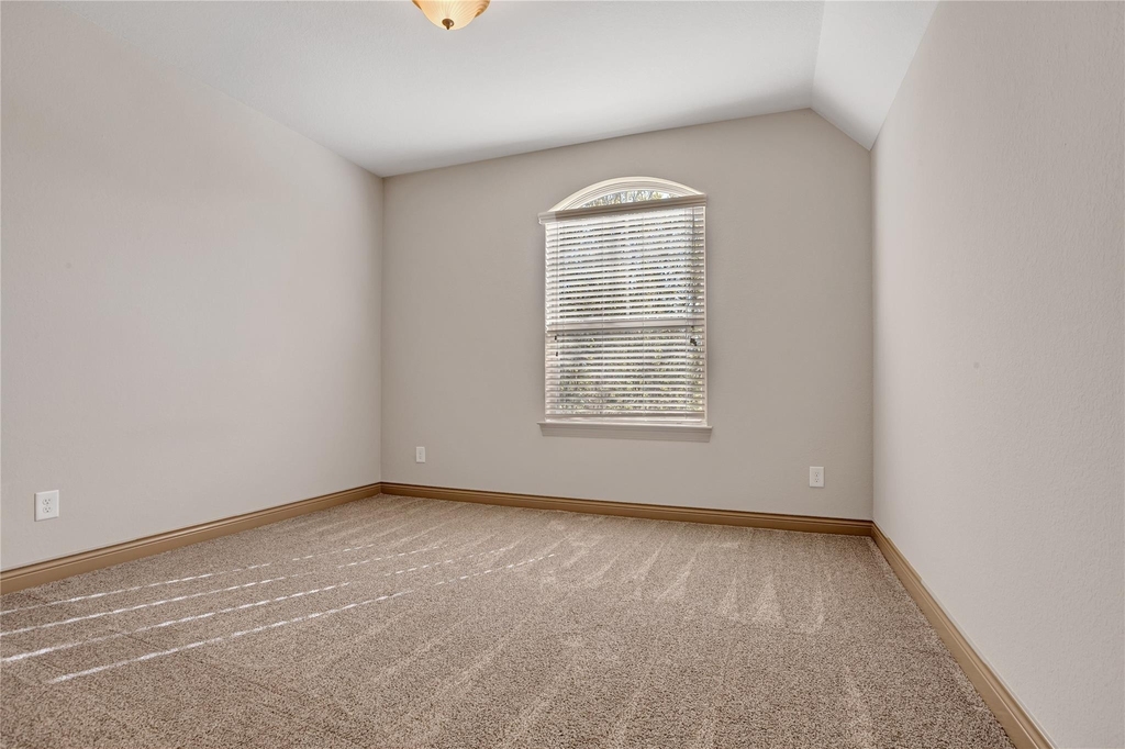 40515 Manor Drive - Photo 19