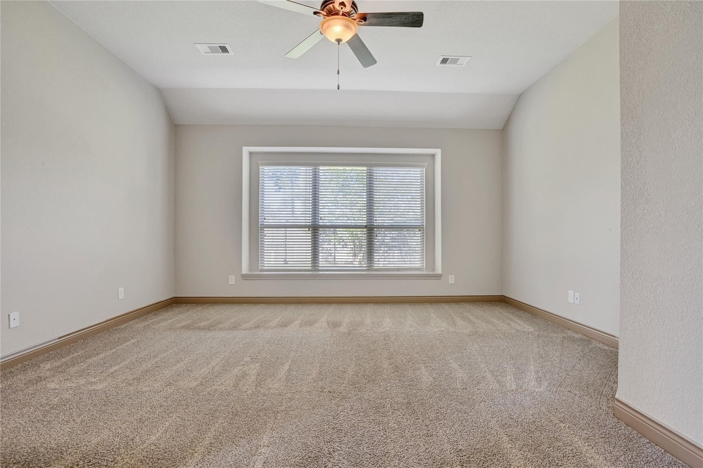 40515 Manor Drive - Photo 14