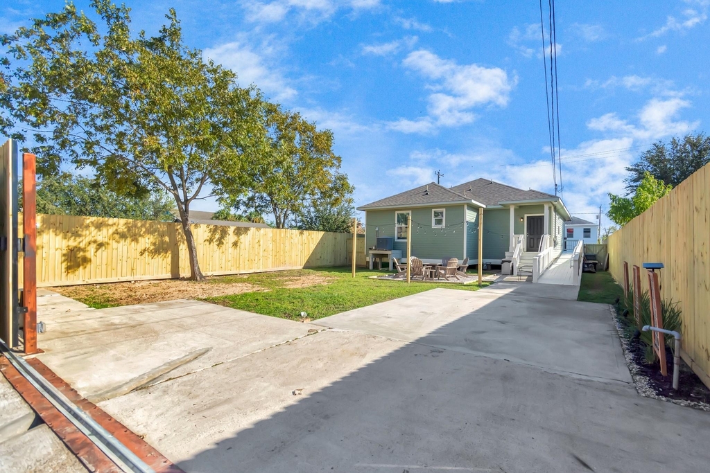 5322 Avenue K - Photo 48