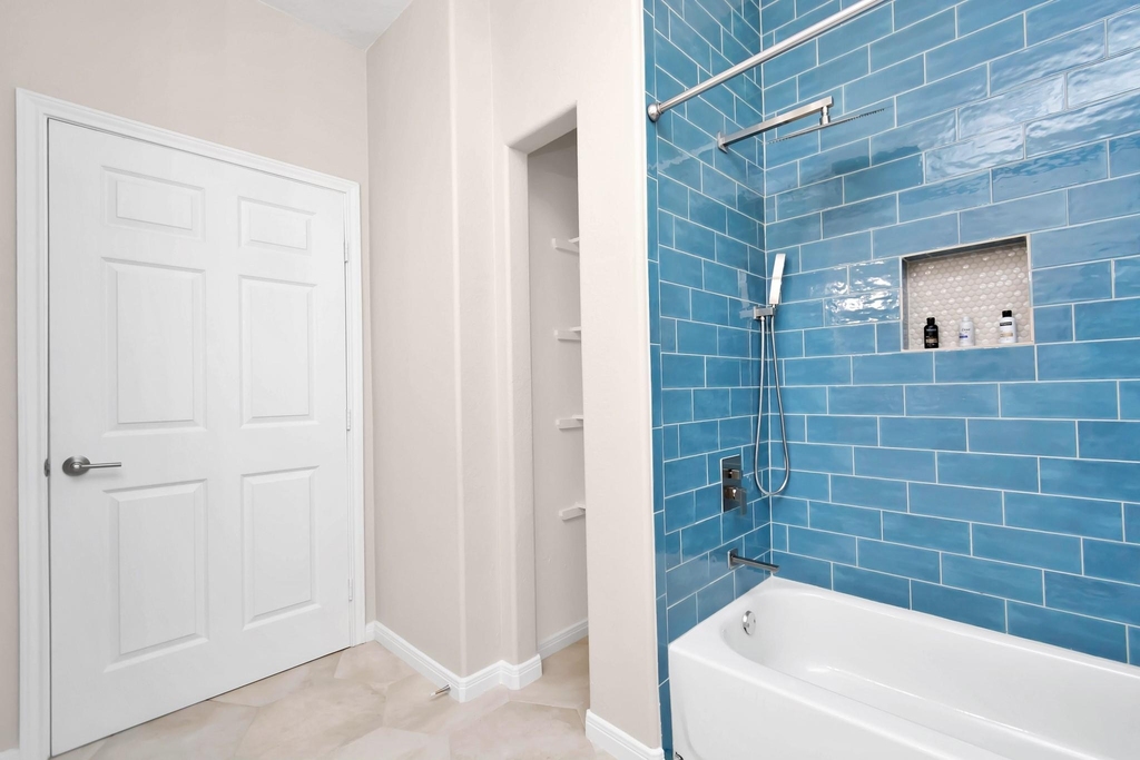 5322 Avenue K - Photo 41