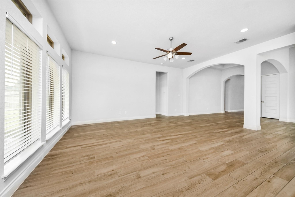 5810 Golden Peak Lane - Photo 18
