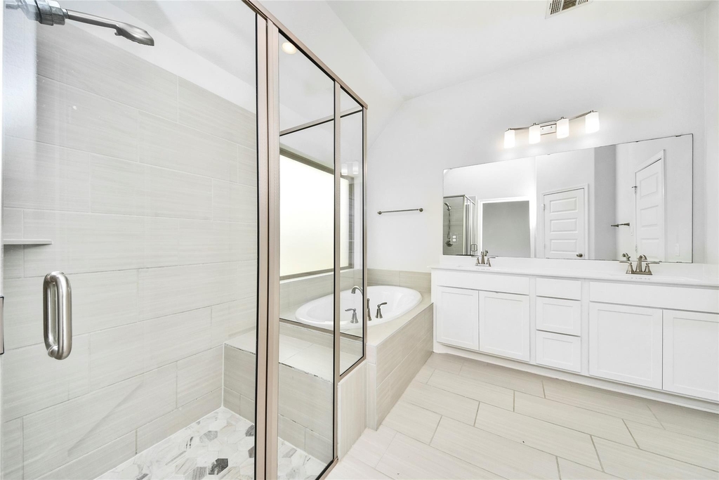 5810 Golden Peak Lane - Photo 9