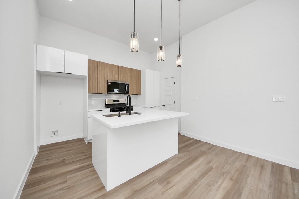 1216 E 34th Street - Photo 18