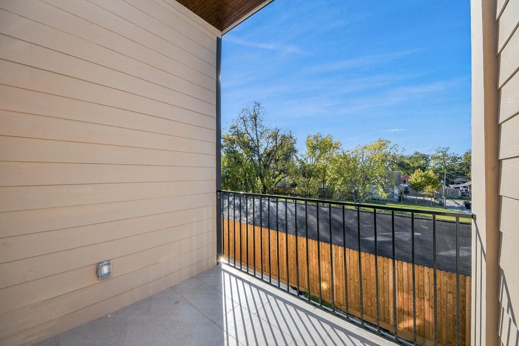 1216 E 34th Street - Photo 25