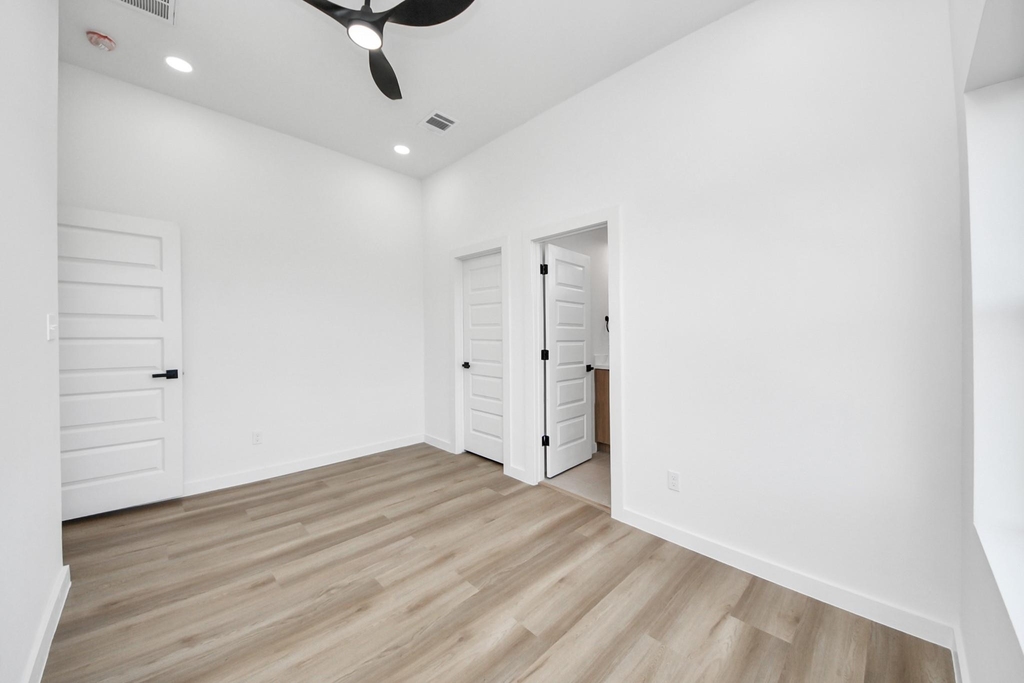 1216 E 34th Street - Photo 29