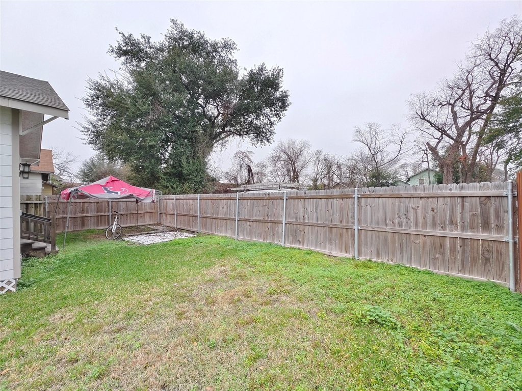 1217 Campbell Street - Photo 8