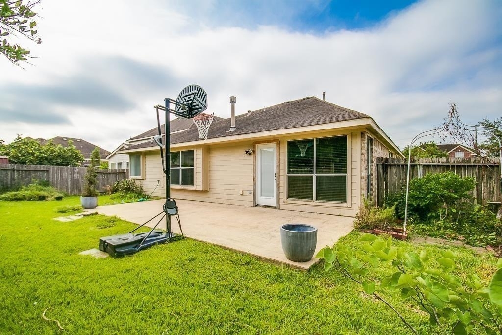 16802 Village View Trail - Photo 31
