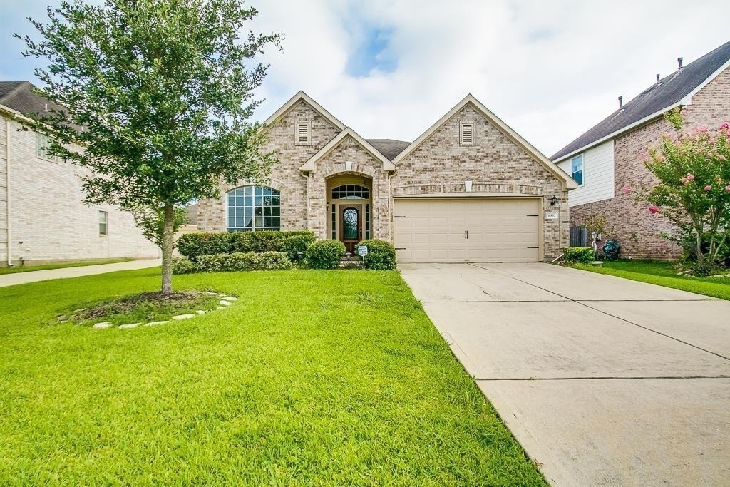 16802 Village View Trail - Photo 0