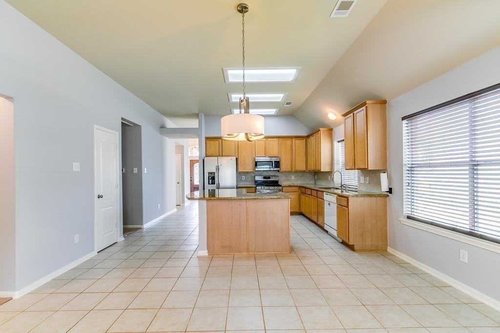 16802 Village View Trail - Photo 18