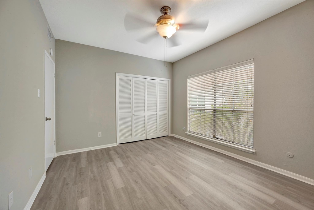 2100 Tanglewilde Street - Photo 27