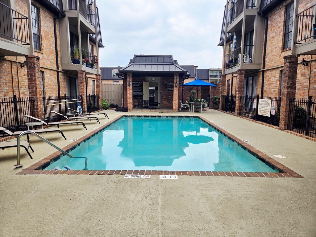 2425 Underwood Street - Photo 13