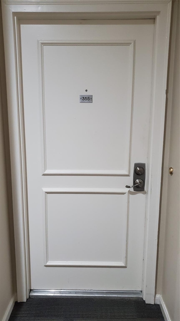 2425 Underwood Street - Photo 2