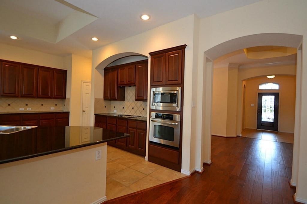 6606 Cadogan Court - Photo 7