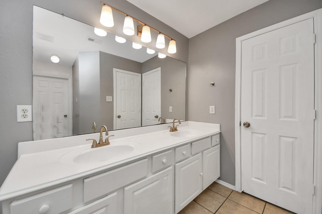 14707 Country Rose Lane - Photo 12