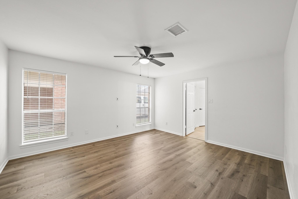 20631 Cranfield Drive - Photo 5