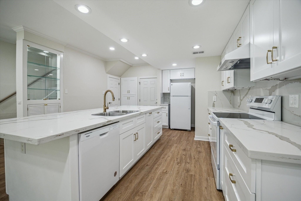 6727 Belmont Street - Photo 8