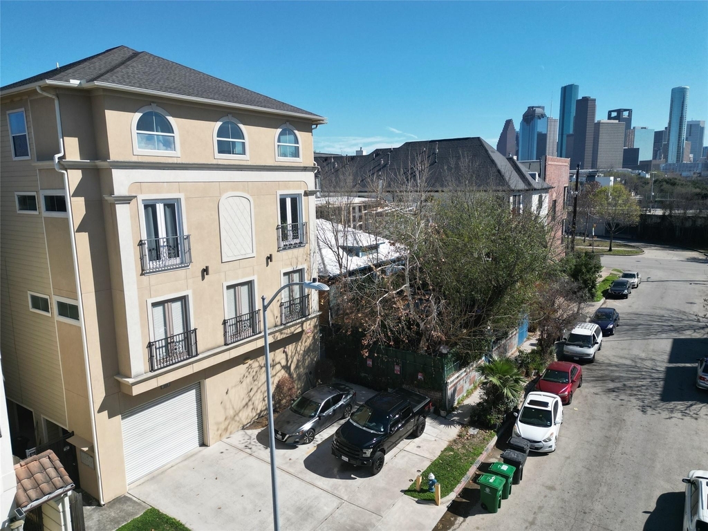 314 W Bell Street - Photo 30