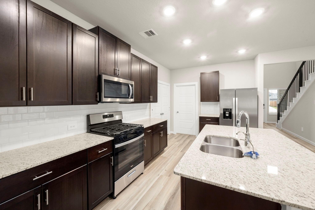 18733 Timber Glen Drive - Photo 11