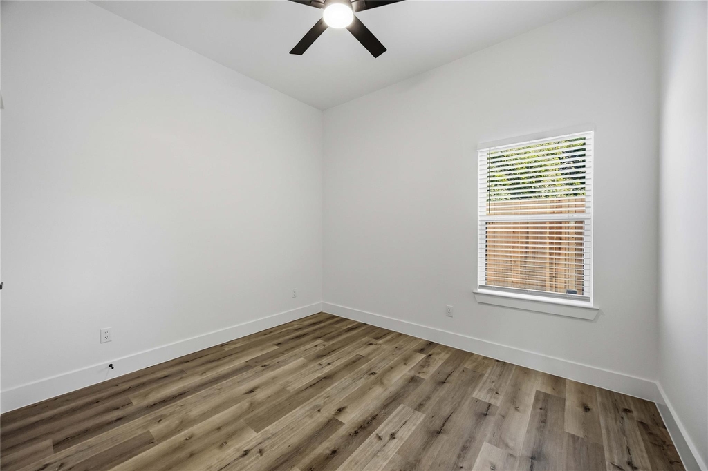 3211 Market Street - Photo 16