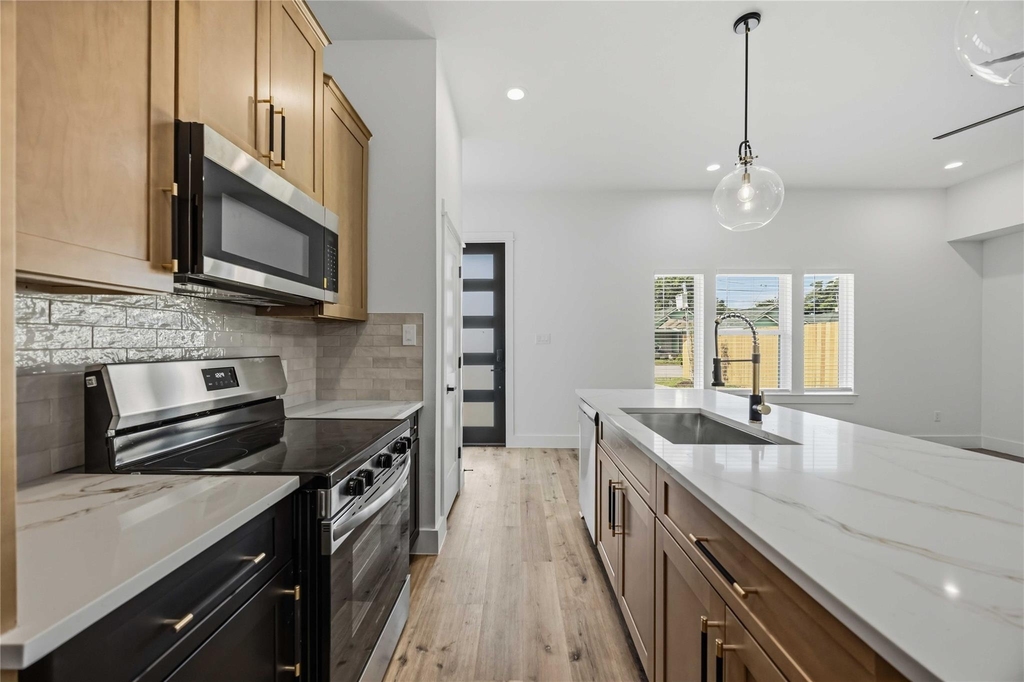 3211 Market Street - Photo 4