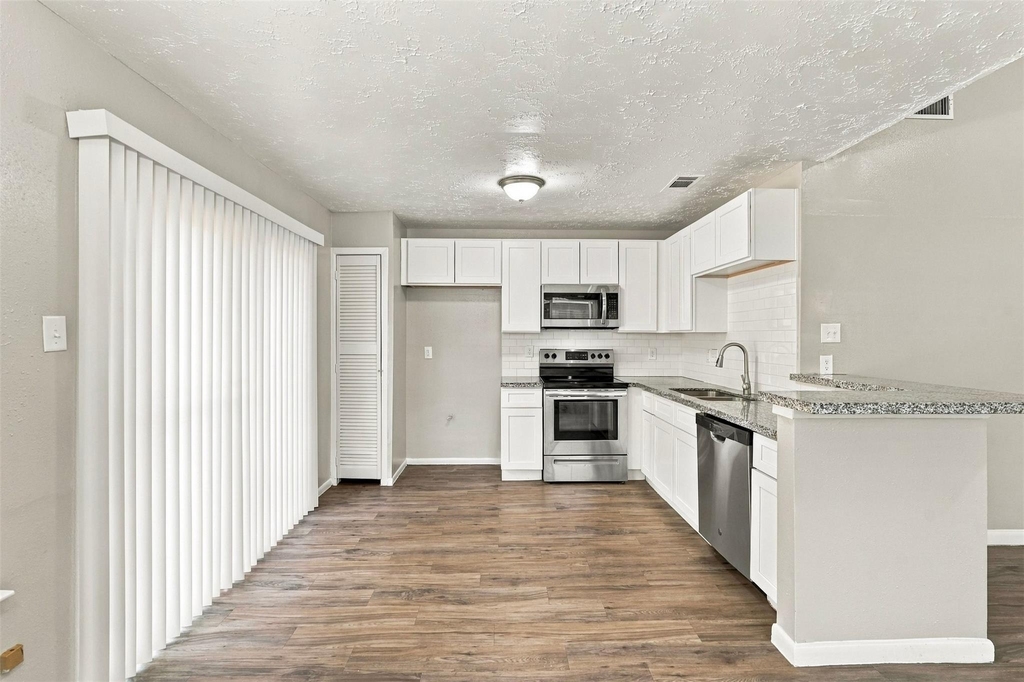 23927 Tayloe House Lane - Photo 8