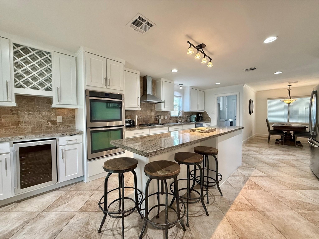 5454 Imogene Street - Photo 3