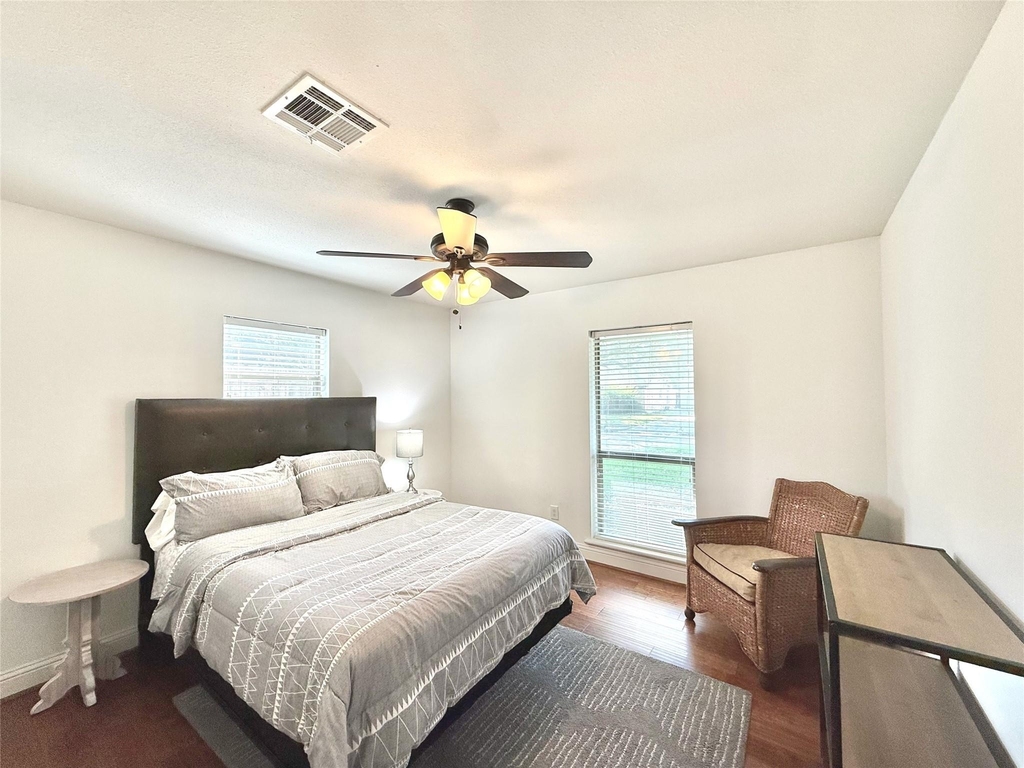 5454 Imogene Street - Photo 13