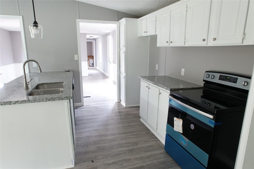 16428 Jireh Road - Photo 2