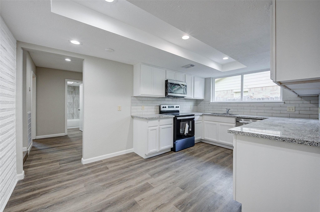 2315 Green Knoll Drive - Photo 18
