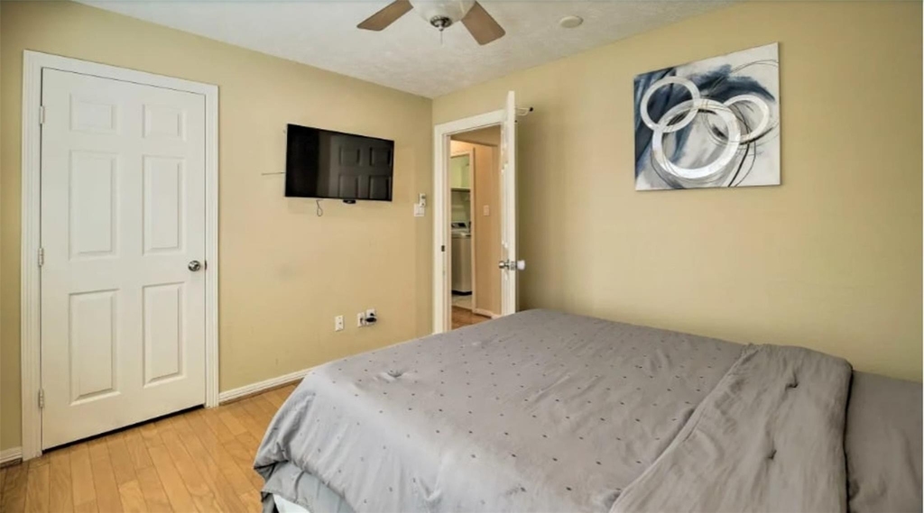 1006 Rochow Street - Photo 20