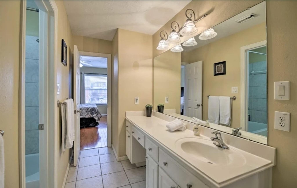 1006 Rochow Street - Photo 21