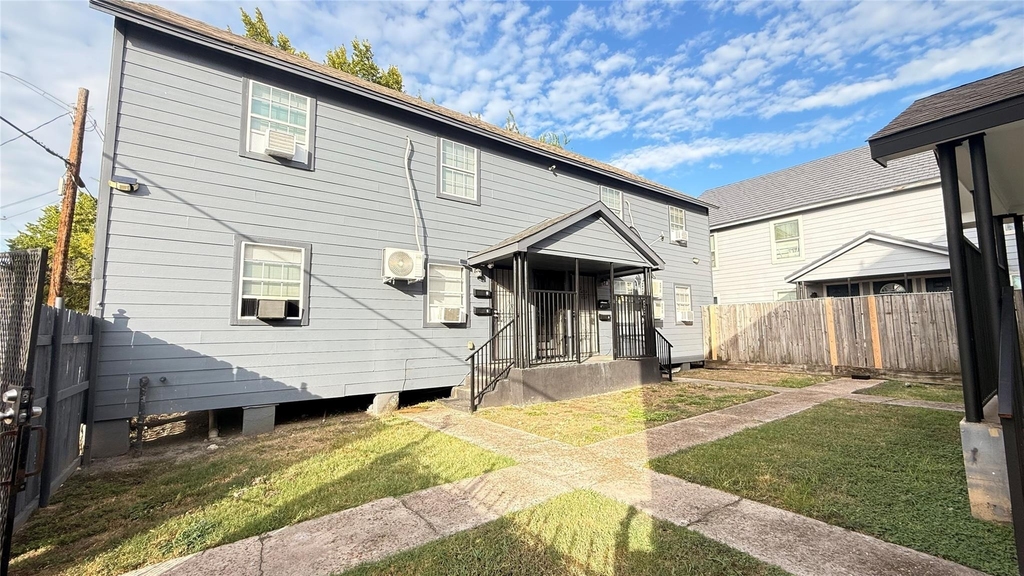 2619 Canfield Street - Photo 8