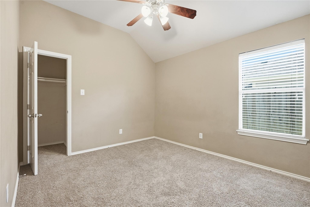 872 Rock Harbor Lane - Photo 25