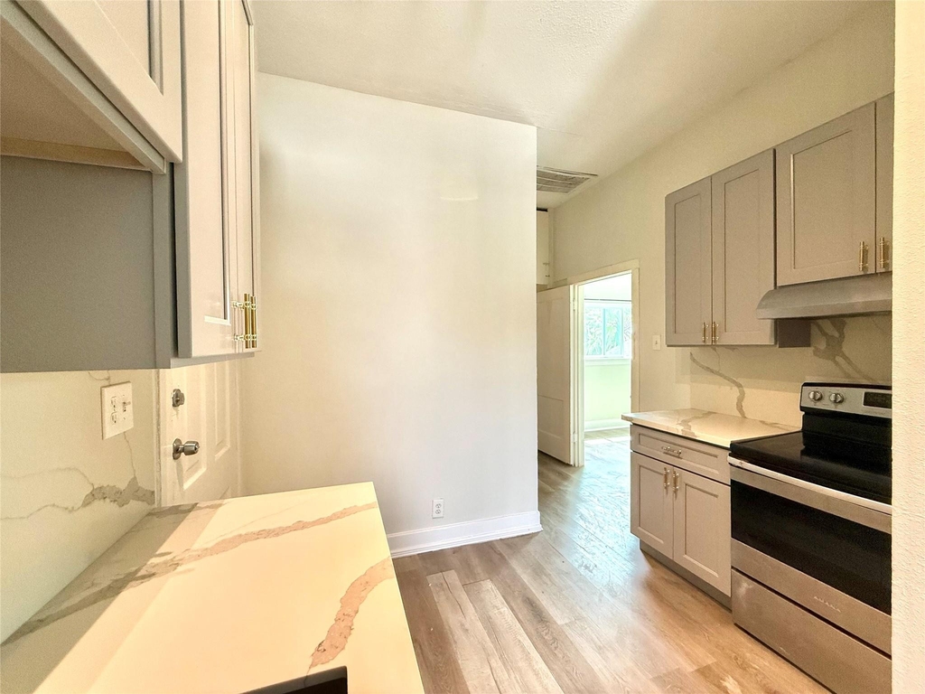 805 10 Th Street - Photo 4