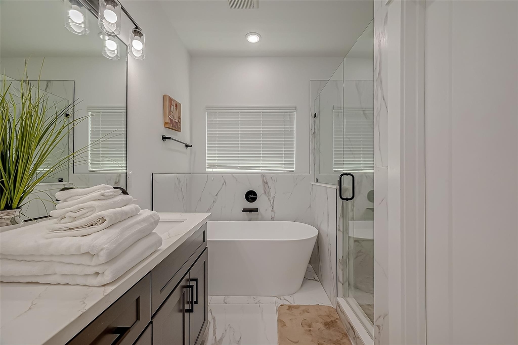 2726 Anita Street - Photo 21