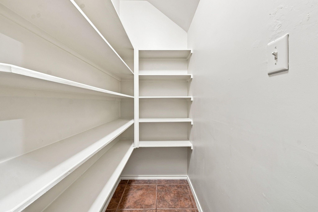 16551 Pentonshire Lane - Photo 21