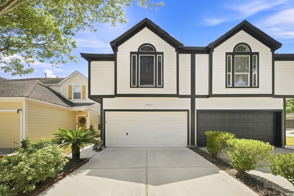 16551 Pentonshire Lane - Photo 0