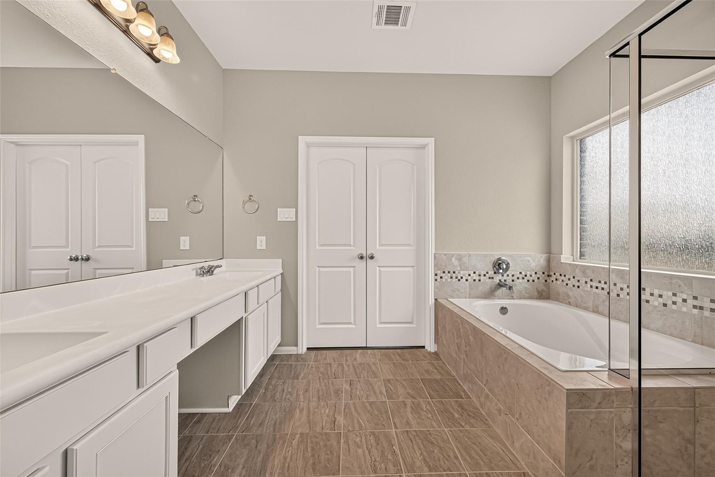 18590 Legend Oaks Drive - Photo 39