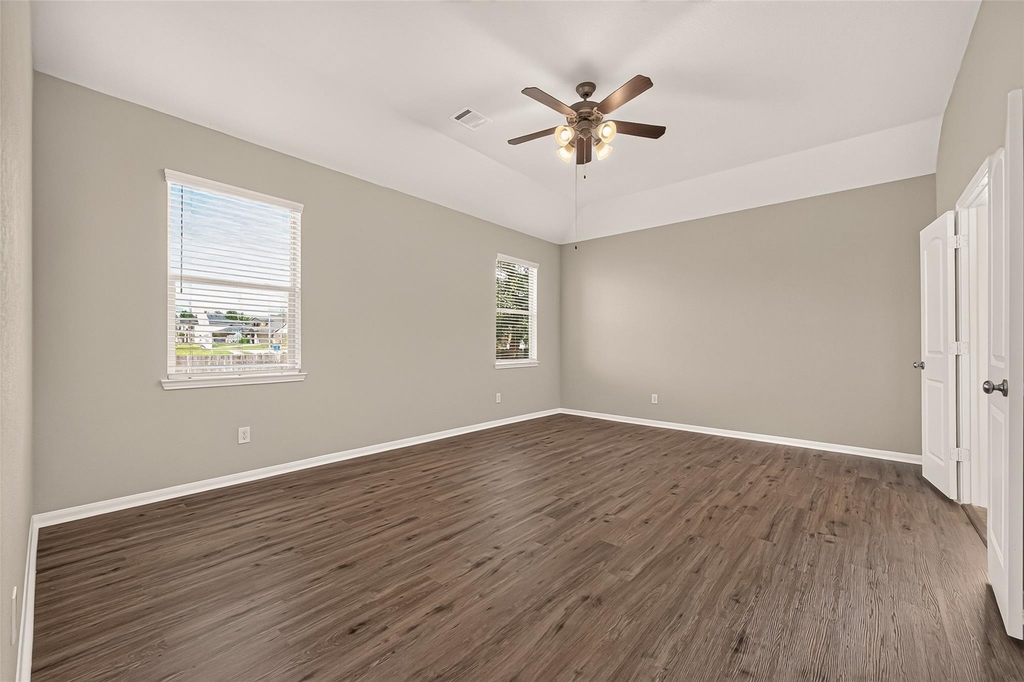 18590 Legend Oaks Drive - Photo 31